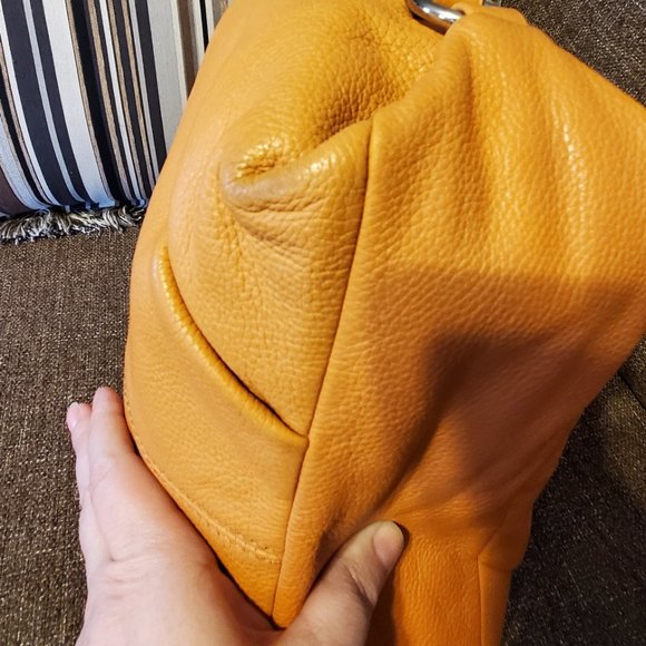 EUC Coach Pebble Leather Shoulder Bag - Rare - Picture 5 of 15